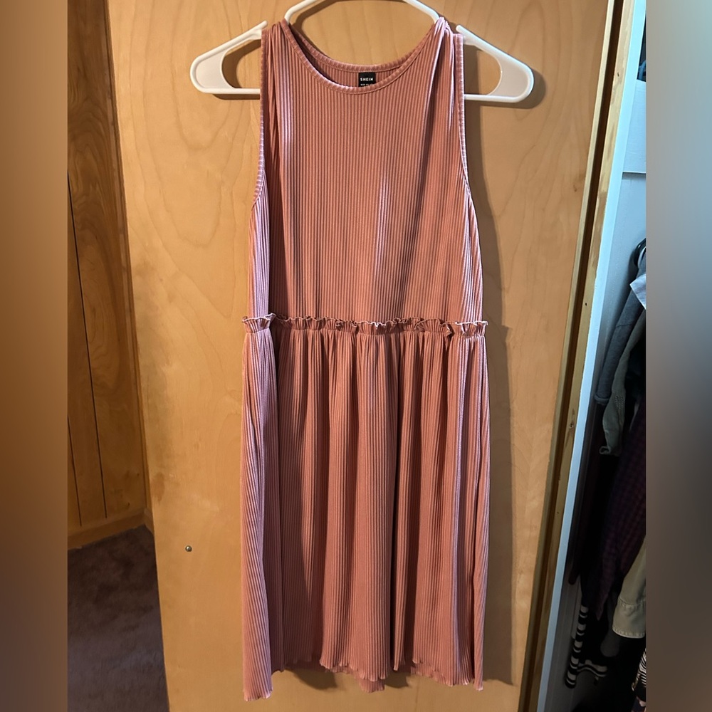 Women’s dress